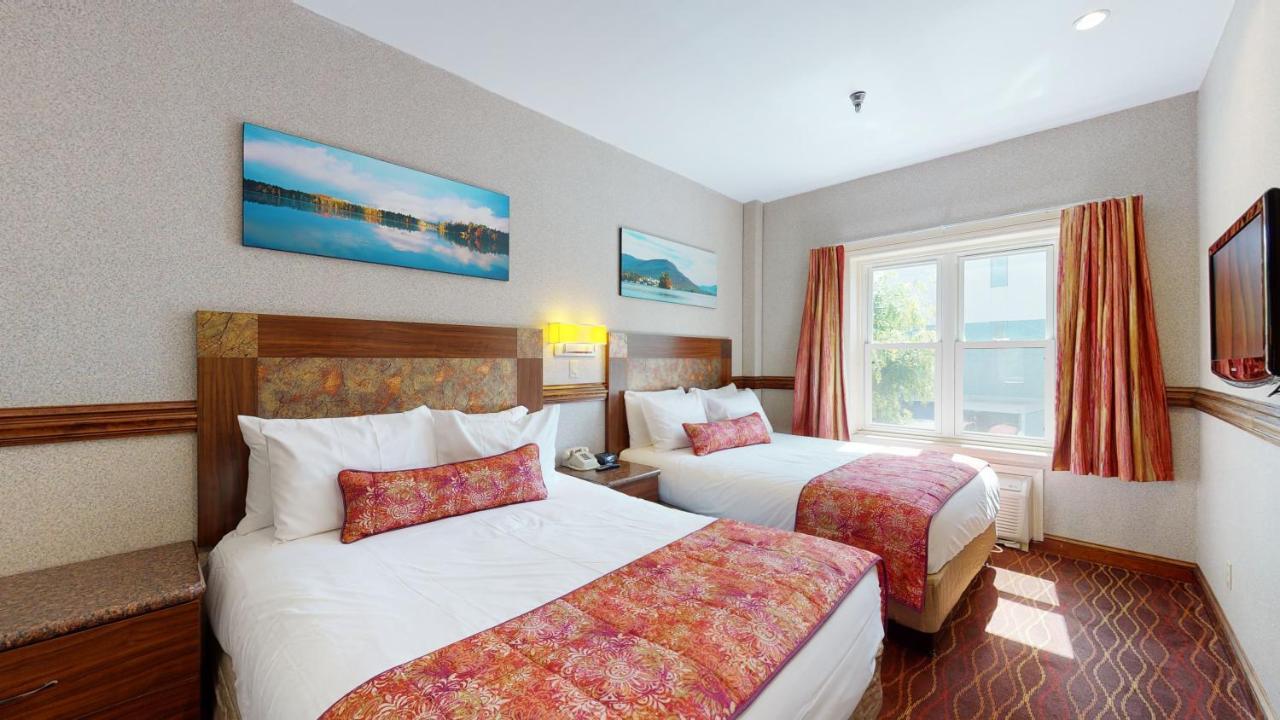 Surfside On The 2* Lake George